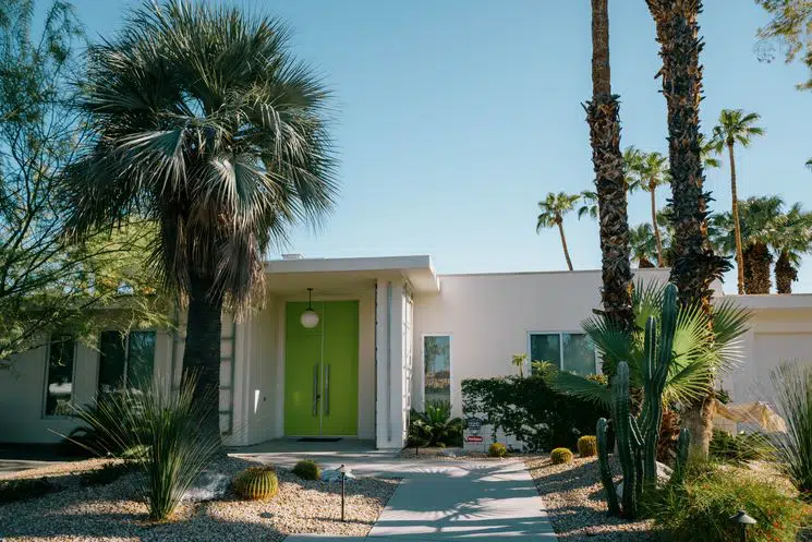 colorful doors in palm spring wewanderlust.co