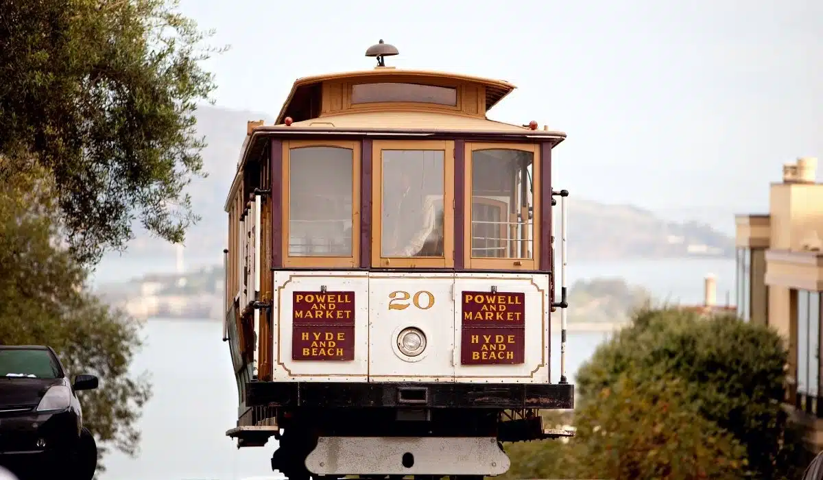 cable car san francisco wewanderlust.co