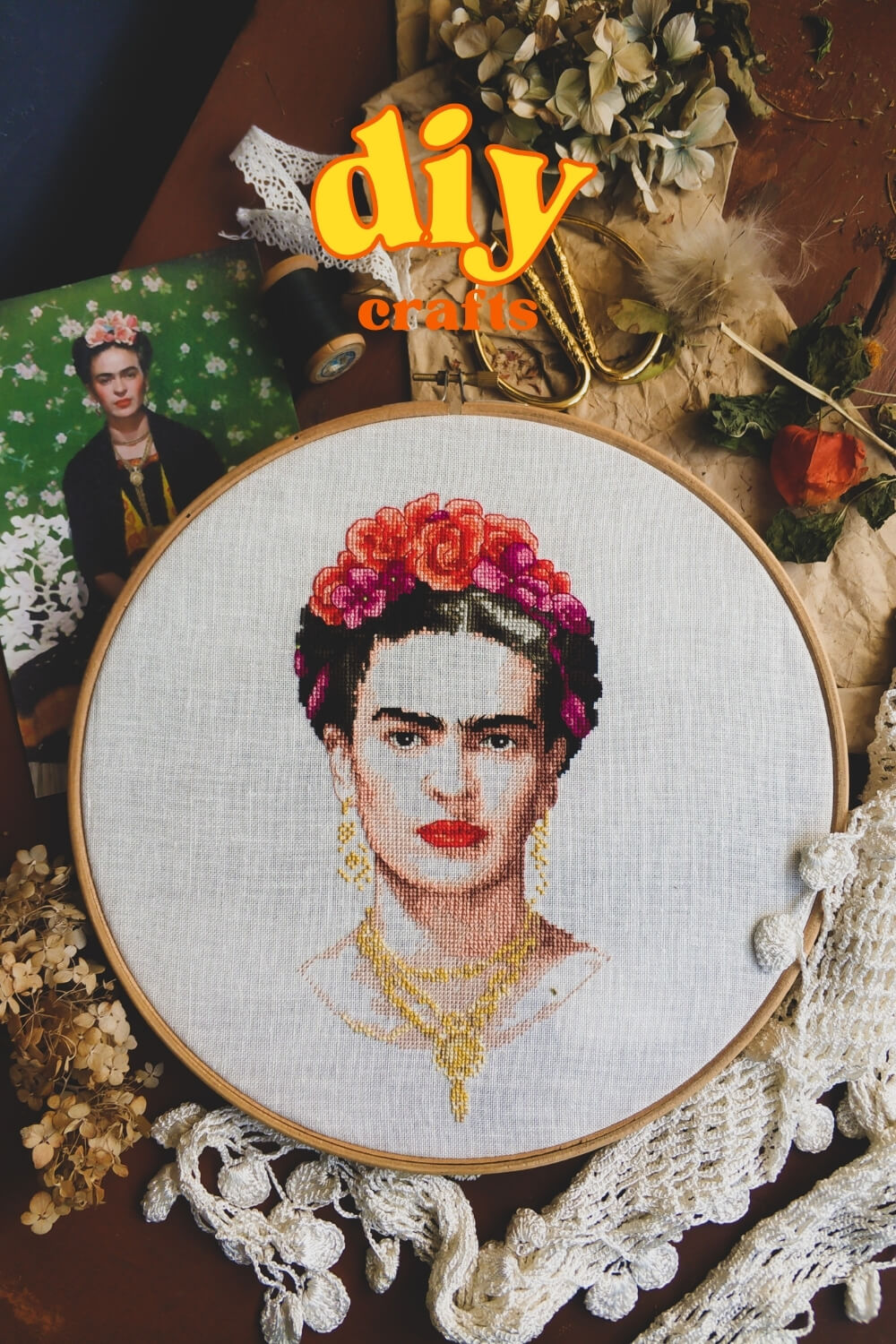 diy embroidery of frieda kahlo
