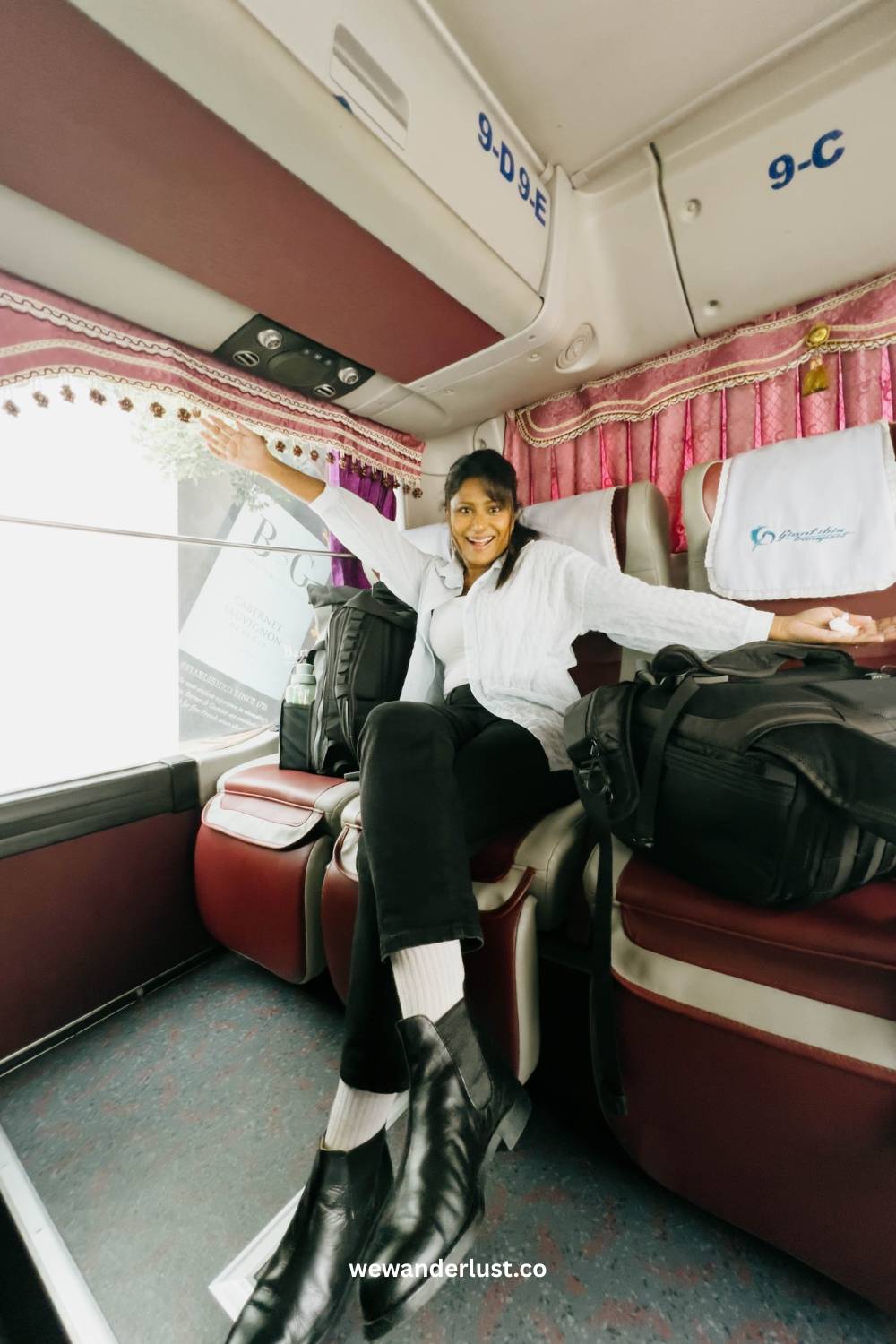 phnom penh to saigon bus
