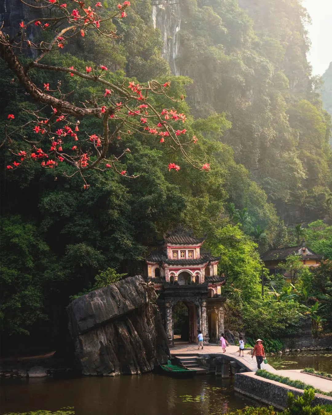 bich dong pagoda ninh binh