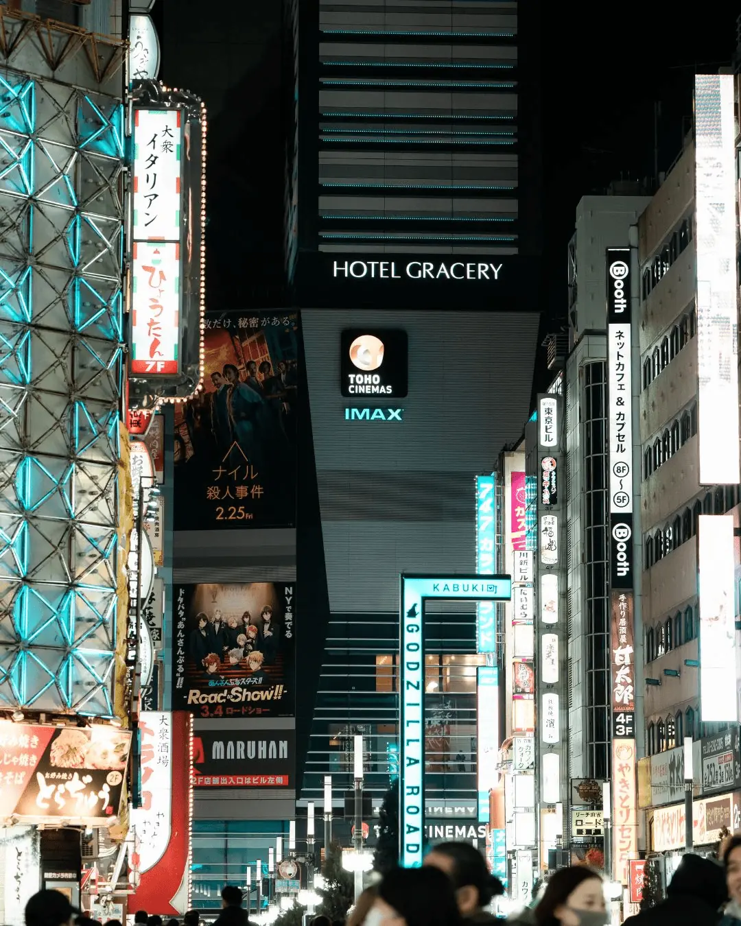 best neighborhoods to stay in tokyo
